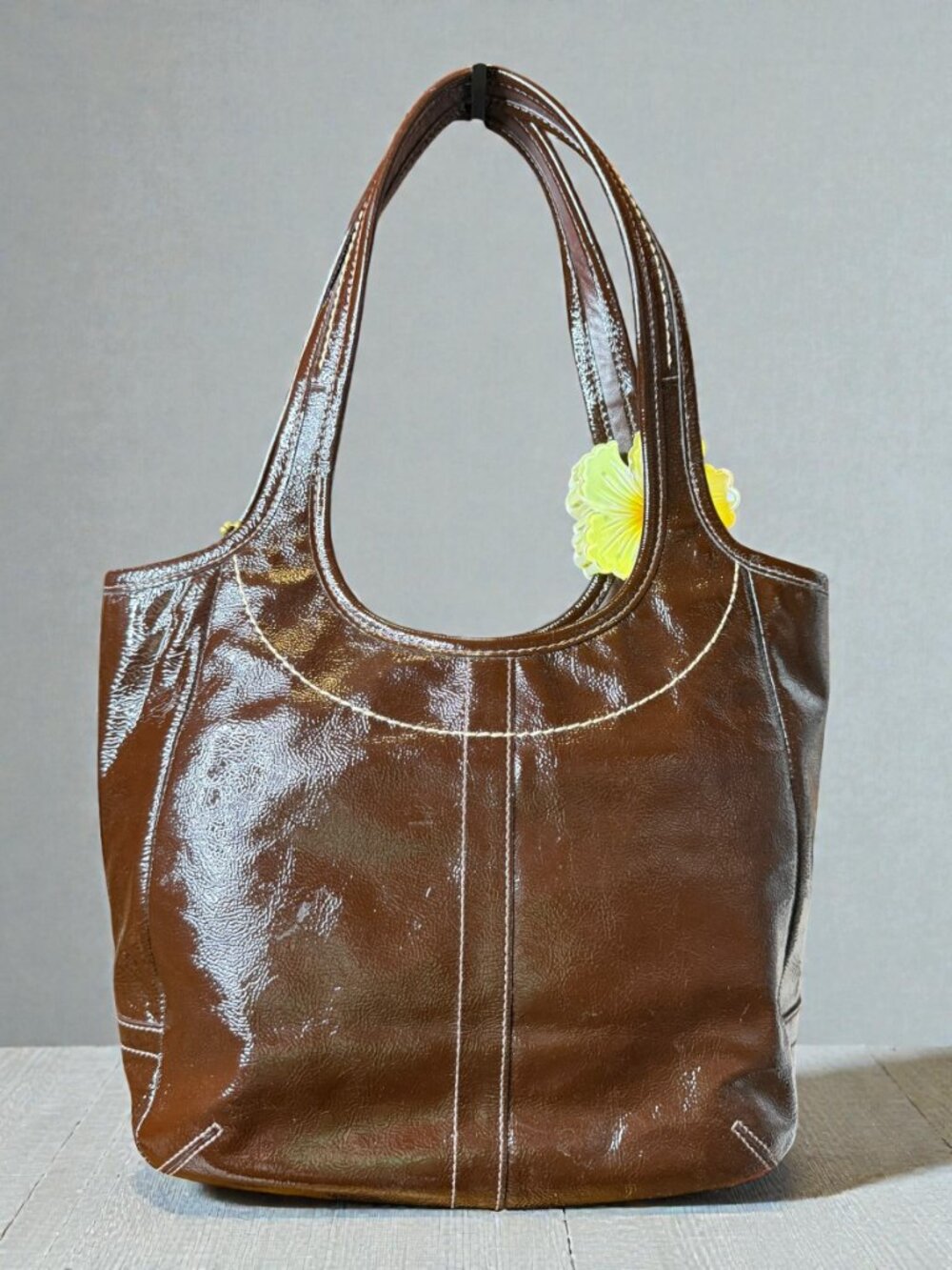 Coach Legacy Ergo 2007 Shoulder Tote Bag - Picture 4 of 11